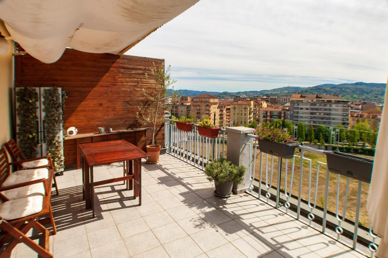 Apartmán Attico Con Vista Turín Exteriér fotografie