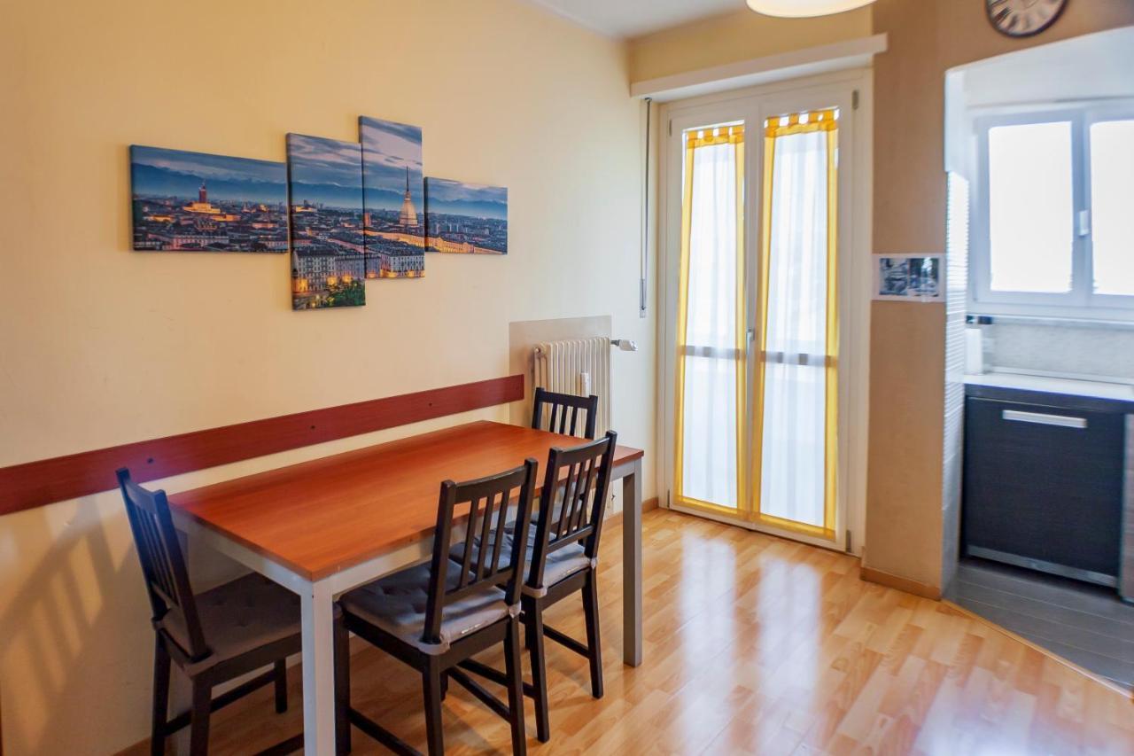 Apartmán Attico Con Vista Turín Exteriér fotografie